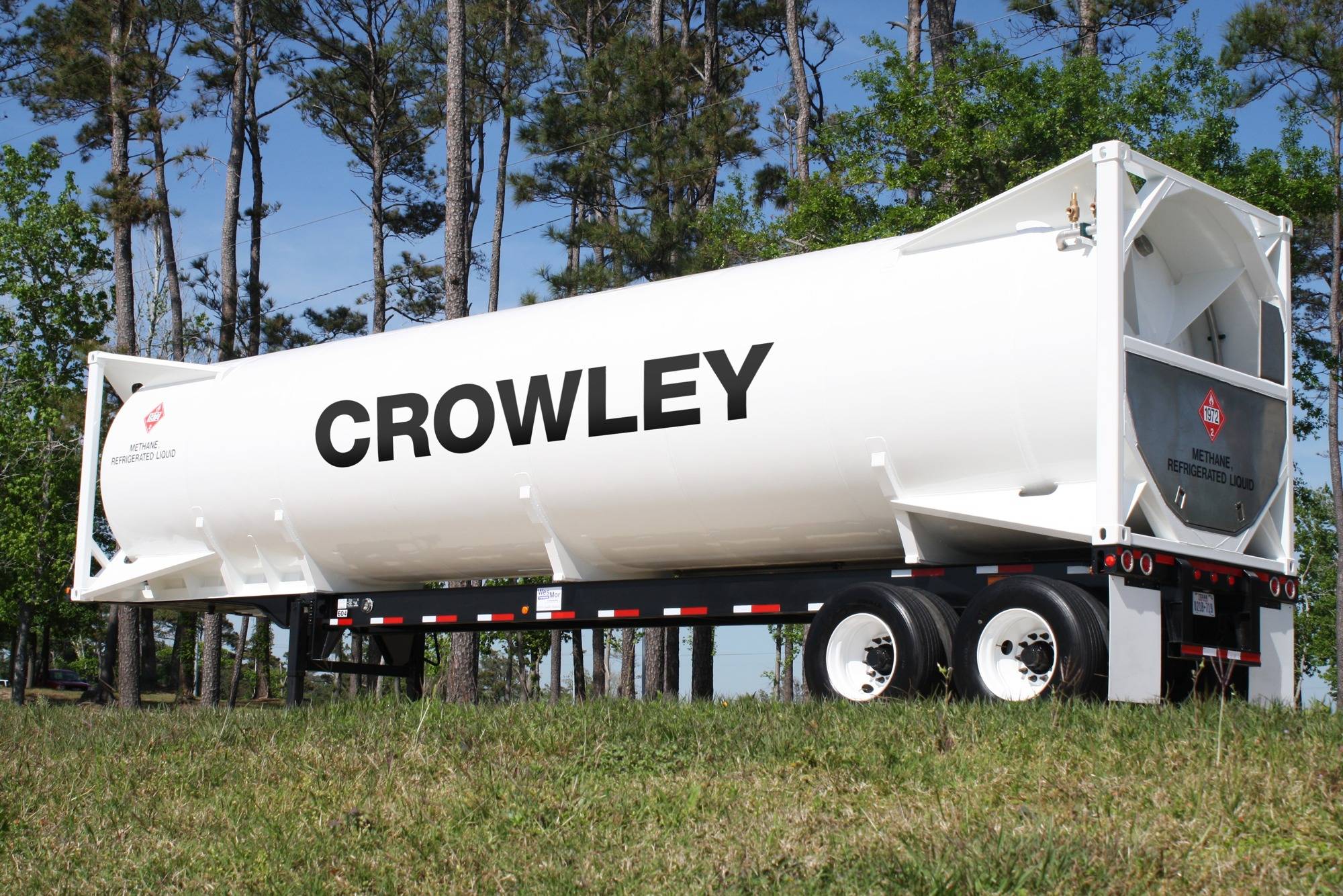 Pivotal to ship LNG | Bulk Distributor