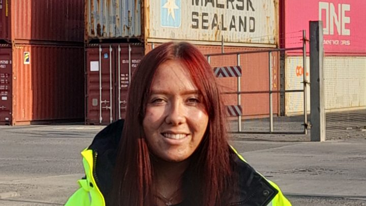 NEWS - Forth Ports kickstarts a new career for young trainee