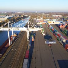Contargo has started a new container barge line with two round trips per week between the seaports of Antwerp and Rotterdam and the multimodal terminal in Dourges.
